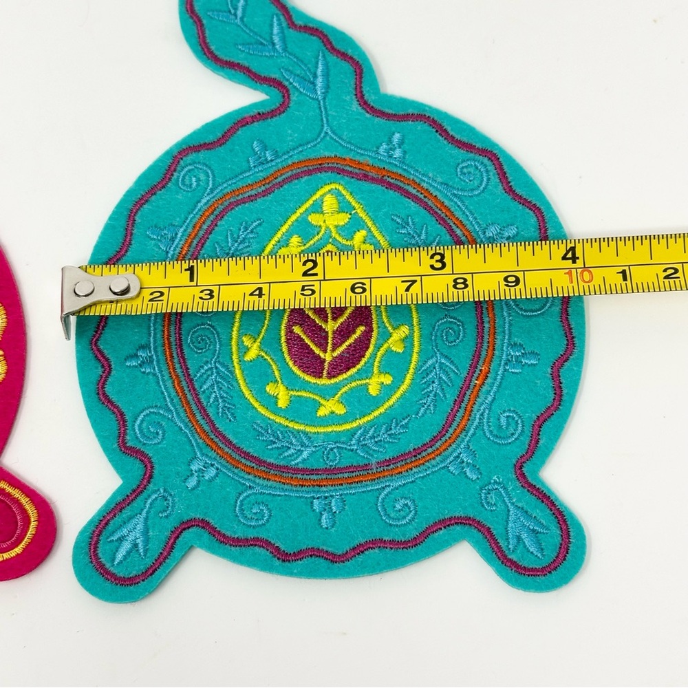 Embroidered Cat Butt Coaster Set - Picture 3 of 6